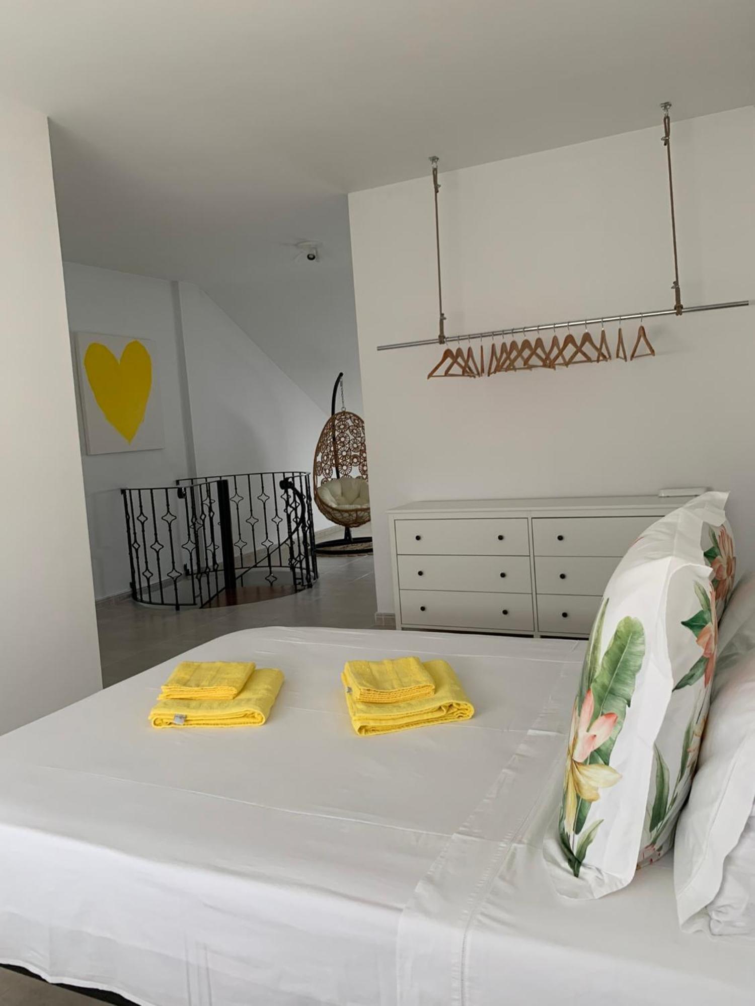 Apartamento Duplex Mediterranean View Гандия Экстерьер фото